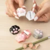 temperamatite-con-serbatoio-mini-paw-bianco-ambientata